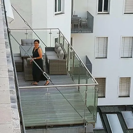 Loft #11 mit großer Loggia und Terrasse Wien Exterior foto
